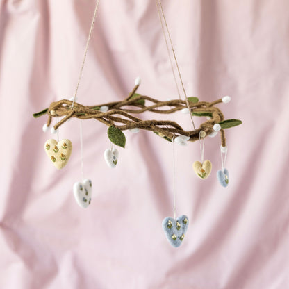 Filzherzen, 3er Set, bestickt