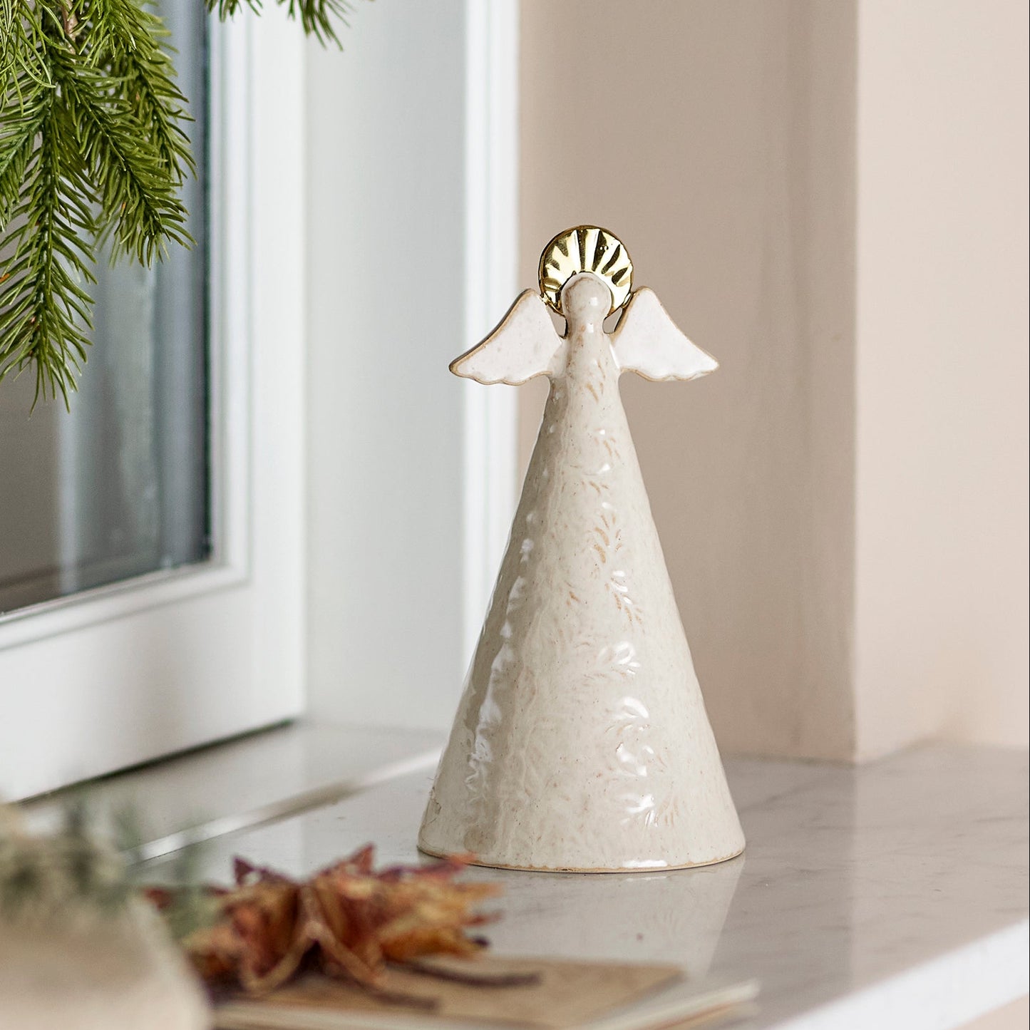 Keramikengel "Liza", Steingut