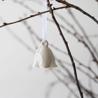 Keramikblume hängend "Blaklocka", beige