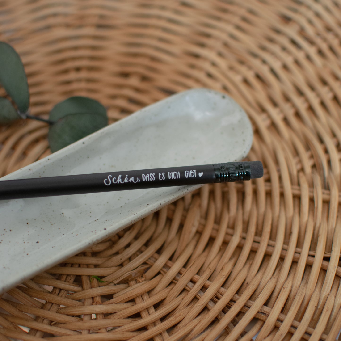 Bleistift "Schön, dass es dich gibt", schwarz