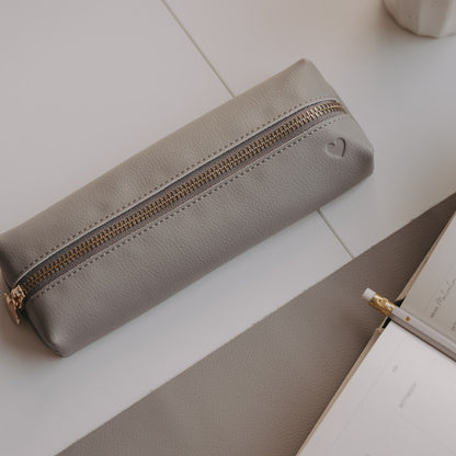 Federtasche "Herz taupe"